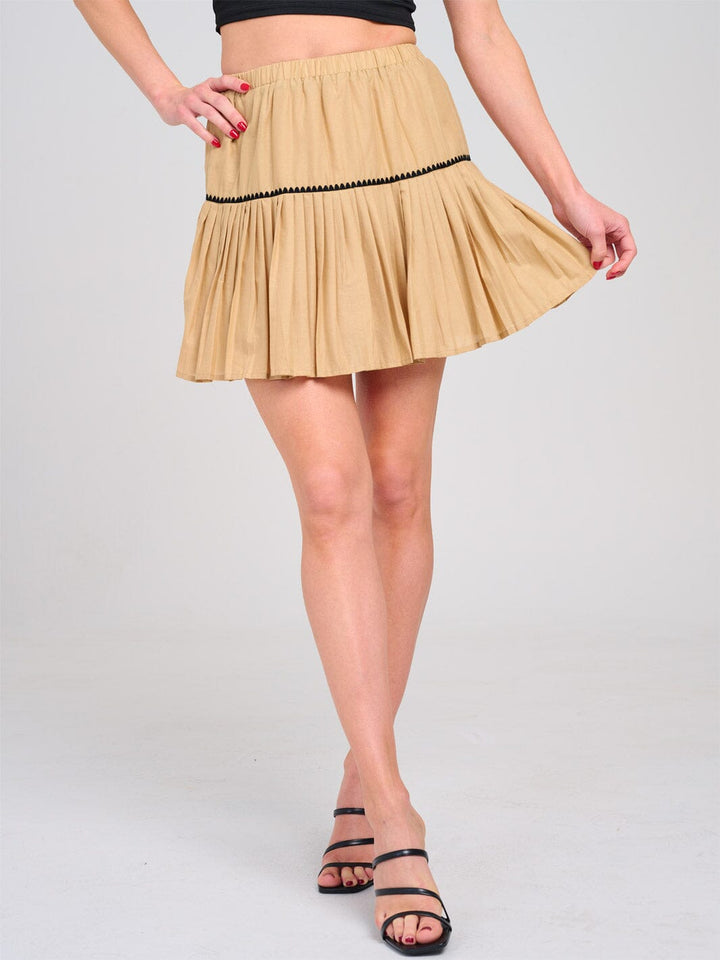 WOMEN'S ELASTIC WAIST PLEATED FLARE MINI SKIRT