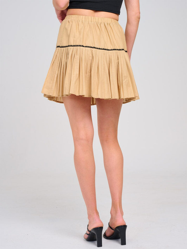 WOMEN'S ELASTIC WAIST PLEATED FLARE MINI SKIRT