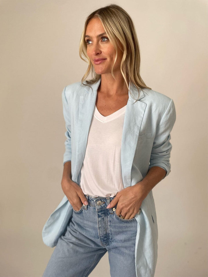 WOMEN'S LONG SLEEVE BUTTON CLOSURE POCKETS BLAZER