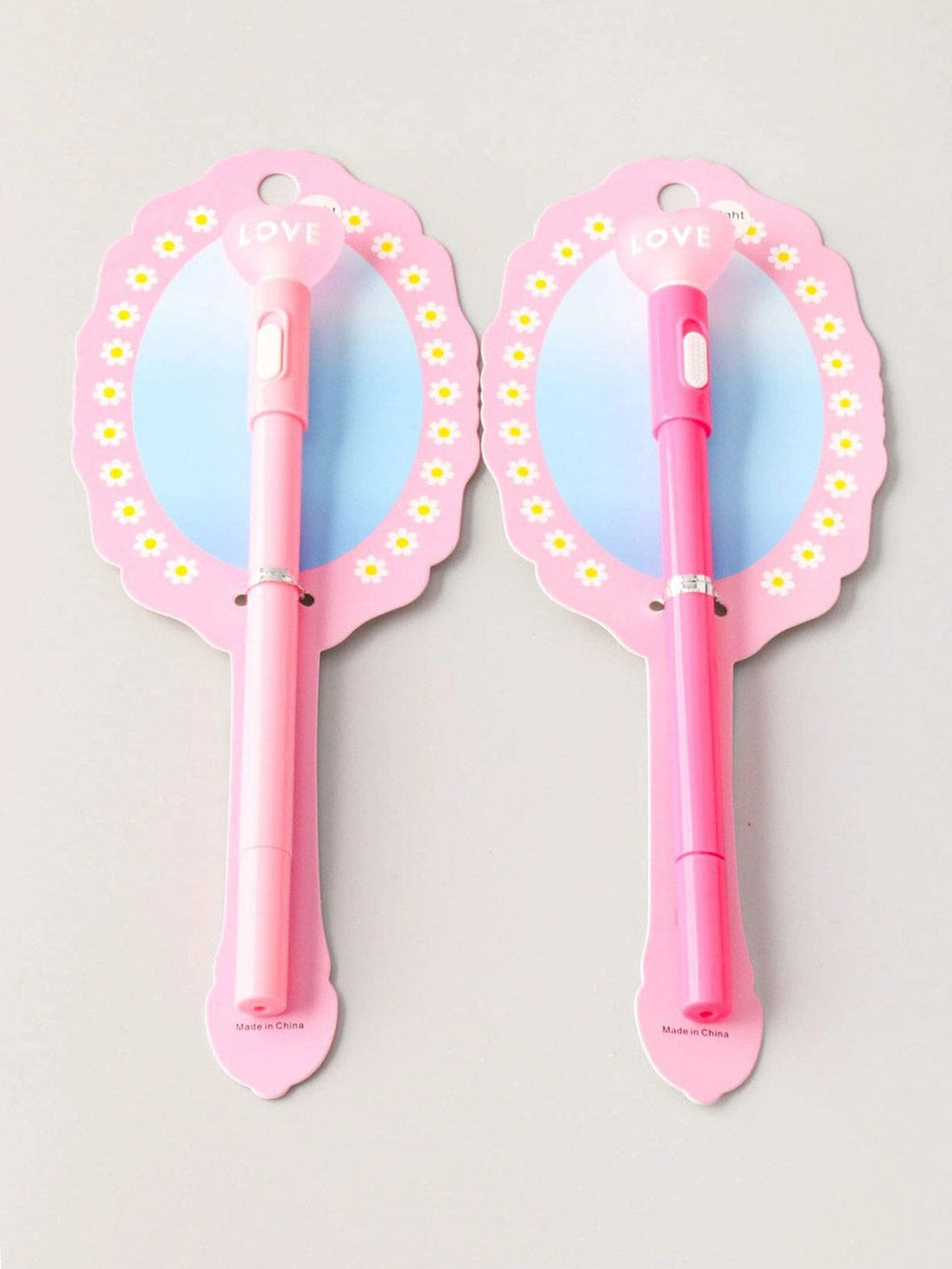 ASSORTED COLORS HEART LOVE PENS