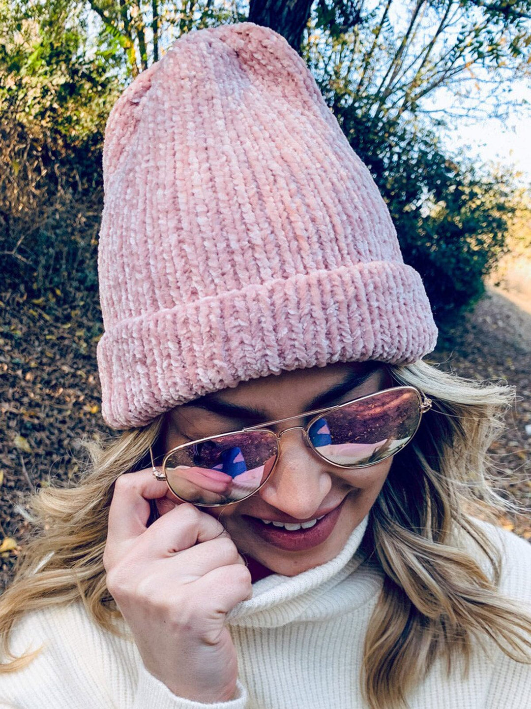 WOMEN'S RIBBED BEANIE
