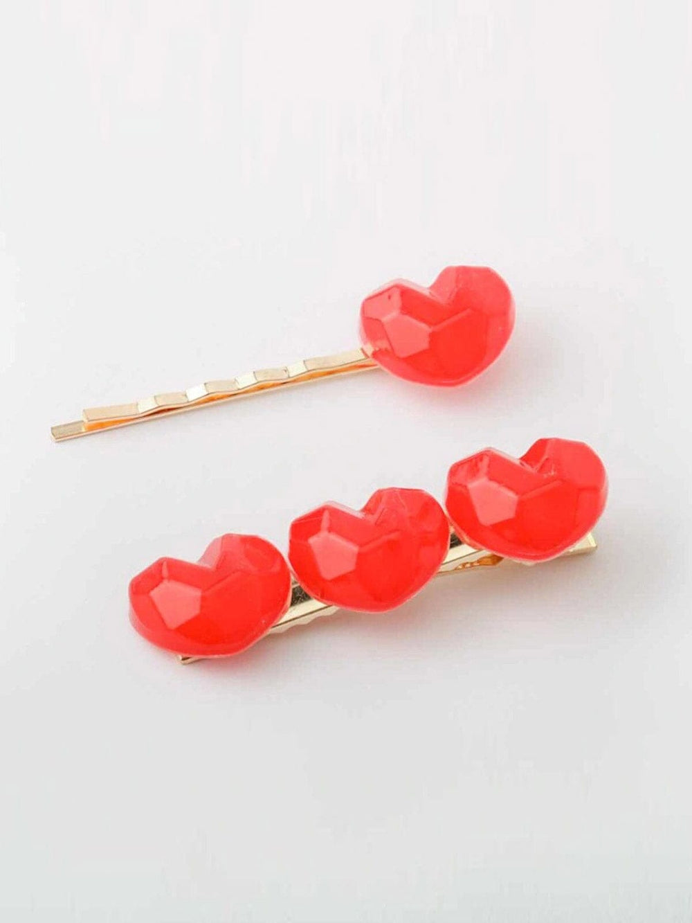FASHION RED HEARTS HAIR CLIPS SET