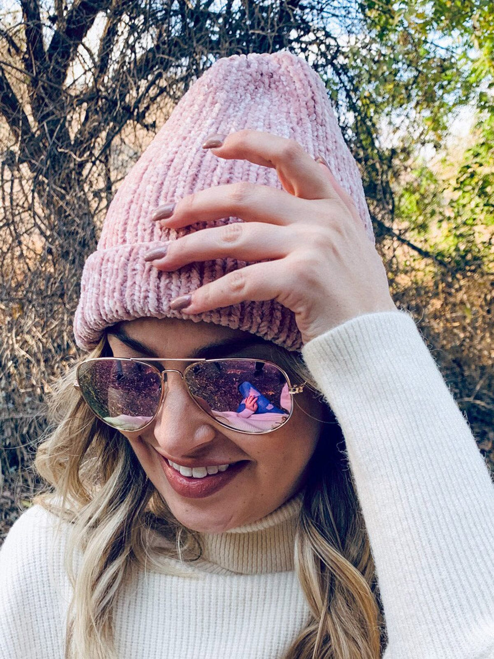 WOMEN'S RIBBED BEANIE