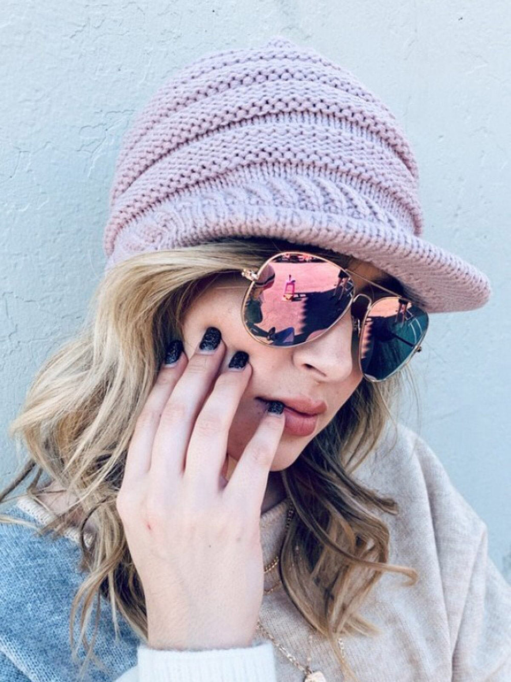 WOMEN'S PONY TAIL BEANIE CAP