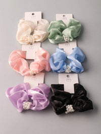 FASHION ASSORTED COLORS PEARL SCRUNCHIES
