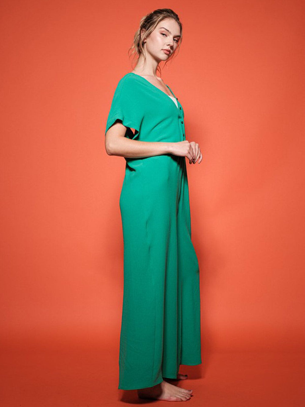 WOMEN'S SHORT SLEEVE V-NECK WIDE LEG JUMPSUIT