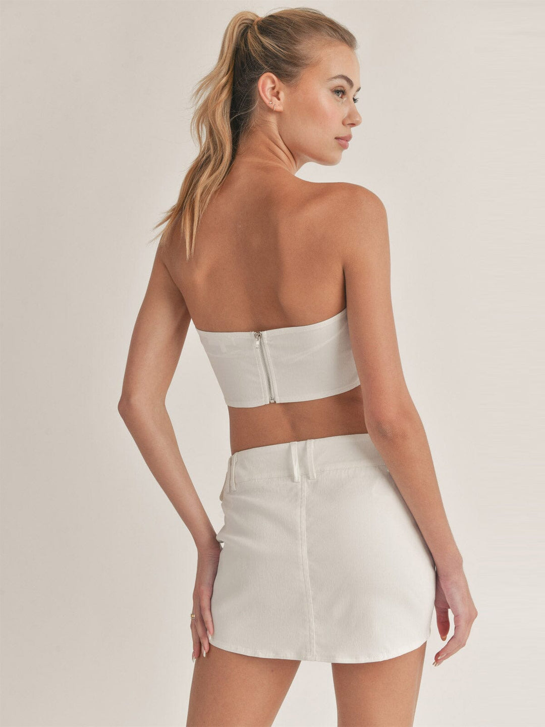 WOMEN'S SLEEVELESS CROP TOP & MINI SKIRT BELT DESIGN 2PC. SET