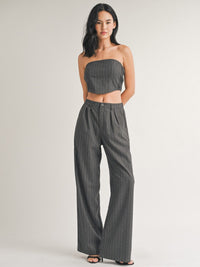 WOMEN'S SLEEVELESS SMOCK CROP STRIPES TOP
