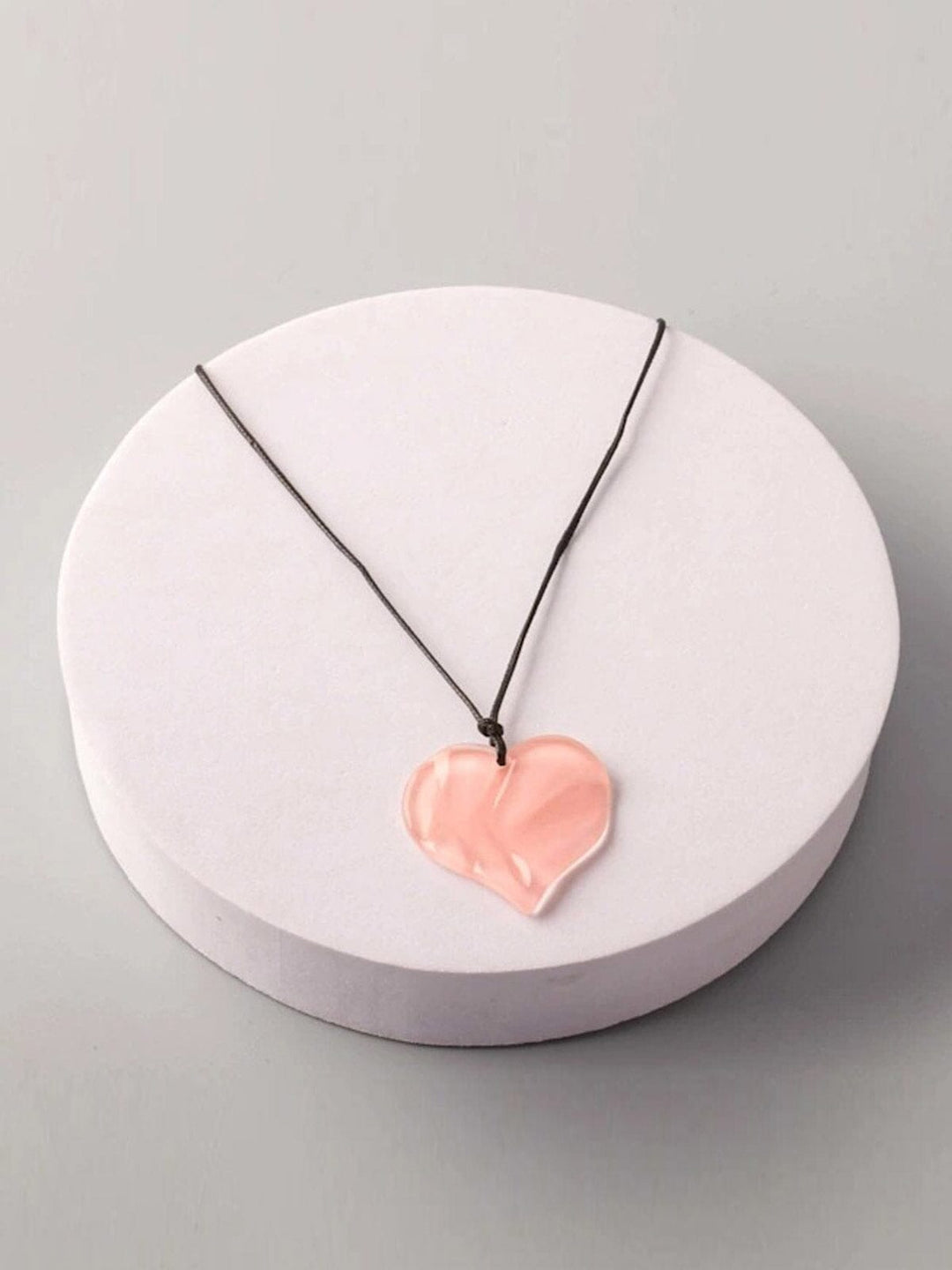 FASHION ASSORTED COLORS HEART PENDANT NECKLACE