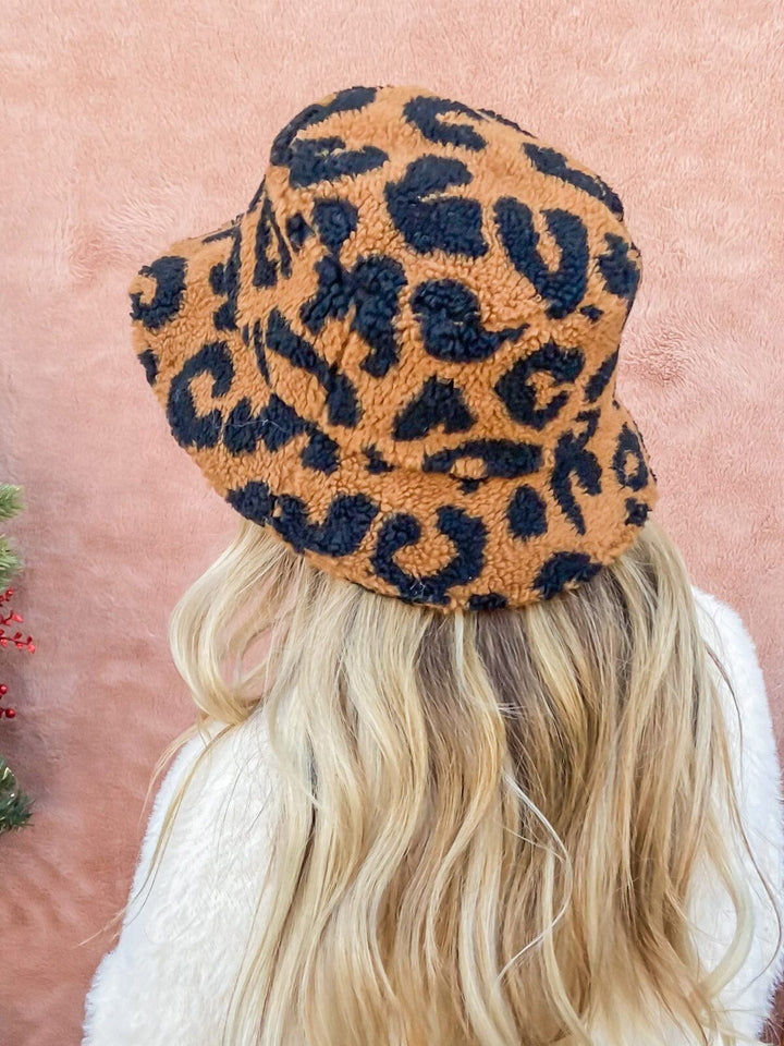 WOMEN'S ANIMAL PRINT SHERPA BUCKET HATS