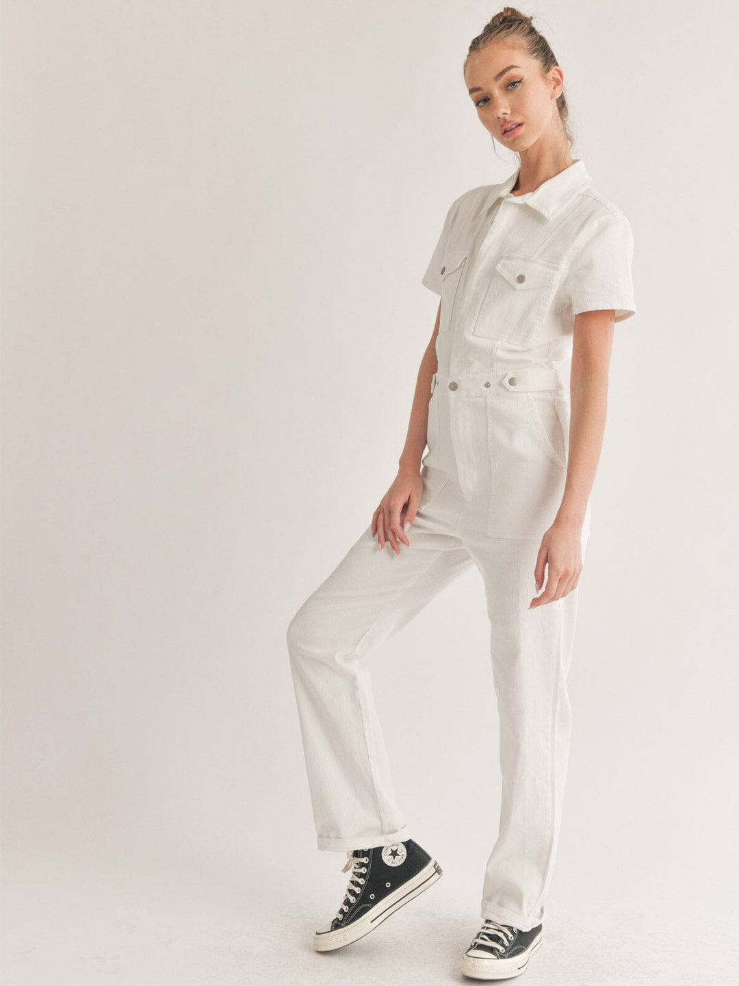 WOMEN'S SHORT SLEEVE BUTTON CLOSURE POCKETS DENIM JUMPSUIT