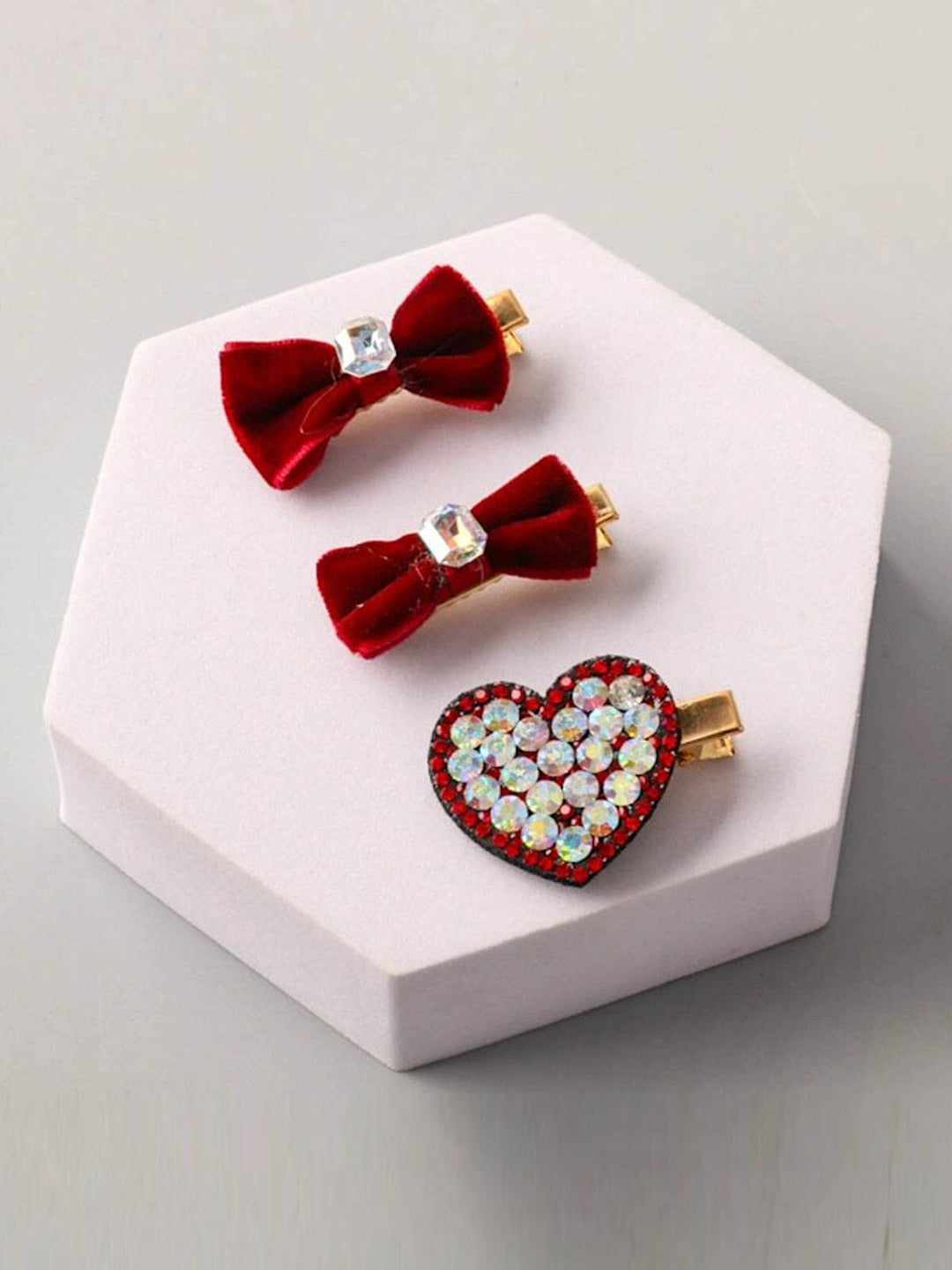 FASHION ASSORTED BLACK & WINE HEART BOW HAIR CLIPS