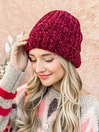 WOMEN'S RIBBED BEANIE