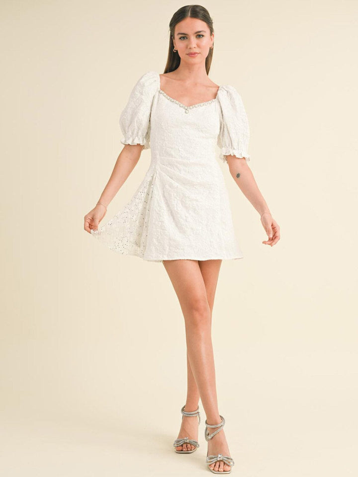 WOMEN'S SHORT PUFF SLEEVE FLORAL DETAILED MINI DRESS