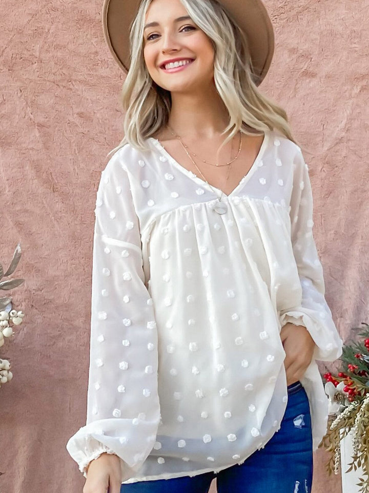 WOMEN'S LONG SLEEVE V-NECK SWISS DETAILED BLOUSE