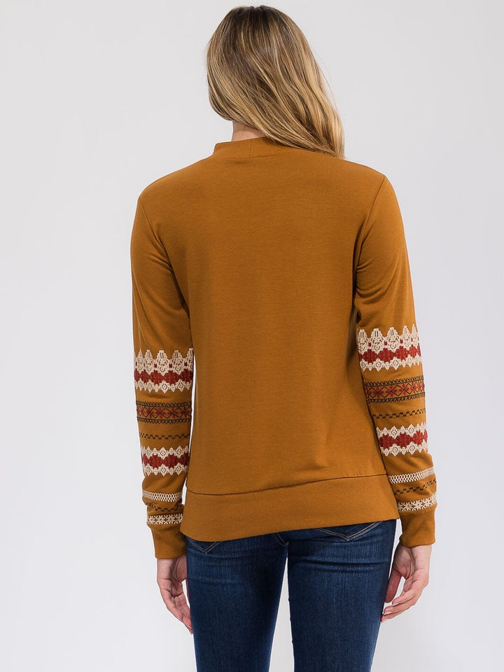 WOMEN'S LONG DETAILED SLEEVE SIDE SLIT TOP