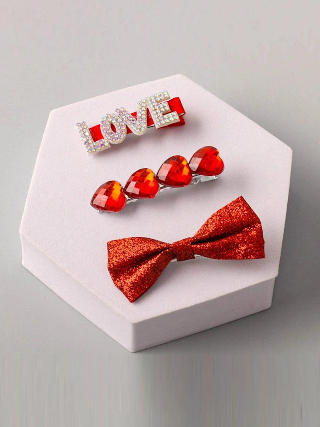 FASHION RED LOVE HEART BOW HAIR CLIPS