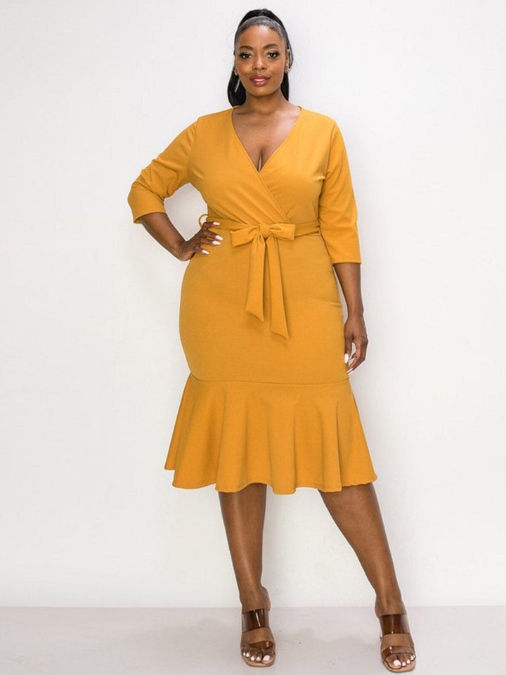PLUS SIZE 3/4 SLEEVE SURPLICE SELF TIE BODYCON MIDI DRESS