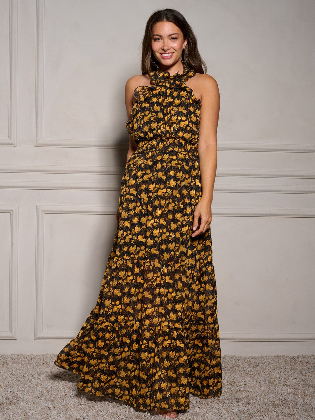 WOMEN'S SLEEVELESS HALTER NECK SMOCK FLORAL MAXI DRESS Wholesalefashiontrends.com WOMEN'S SLEEVELESS HALTER NECK SMOCK FLORAL MAXI DRESS Wholesalefashiontrends.com