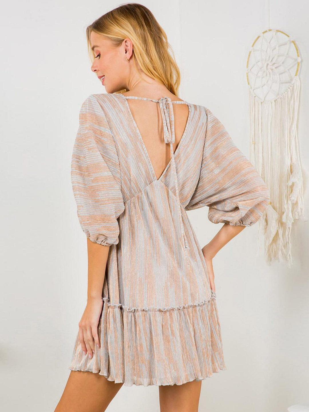 WOMEN'S SHORT SLEEVE V-NECK SHIMMER MINI DRESS