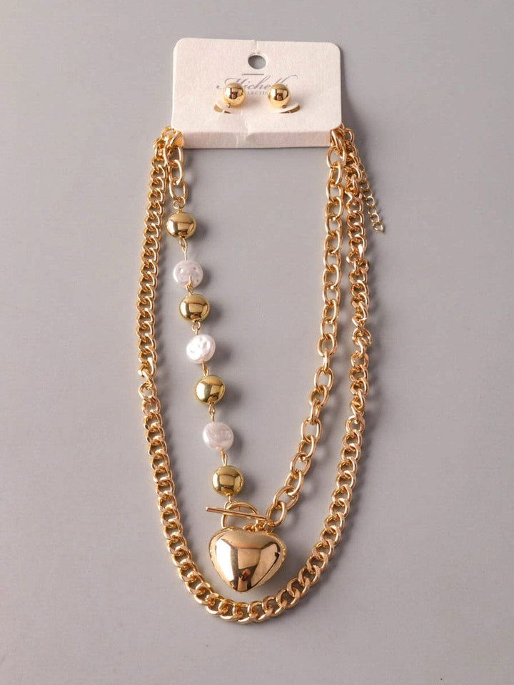 FASHION STUD EARRINGS & HEART PENDANT CHAIN NECKLACE SET