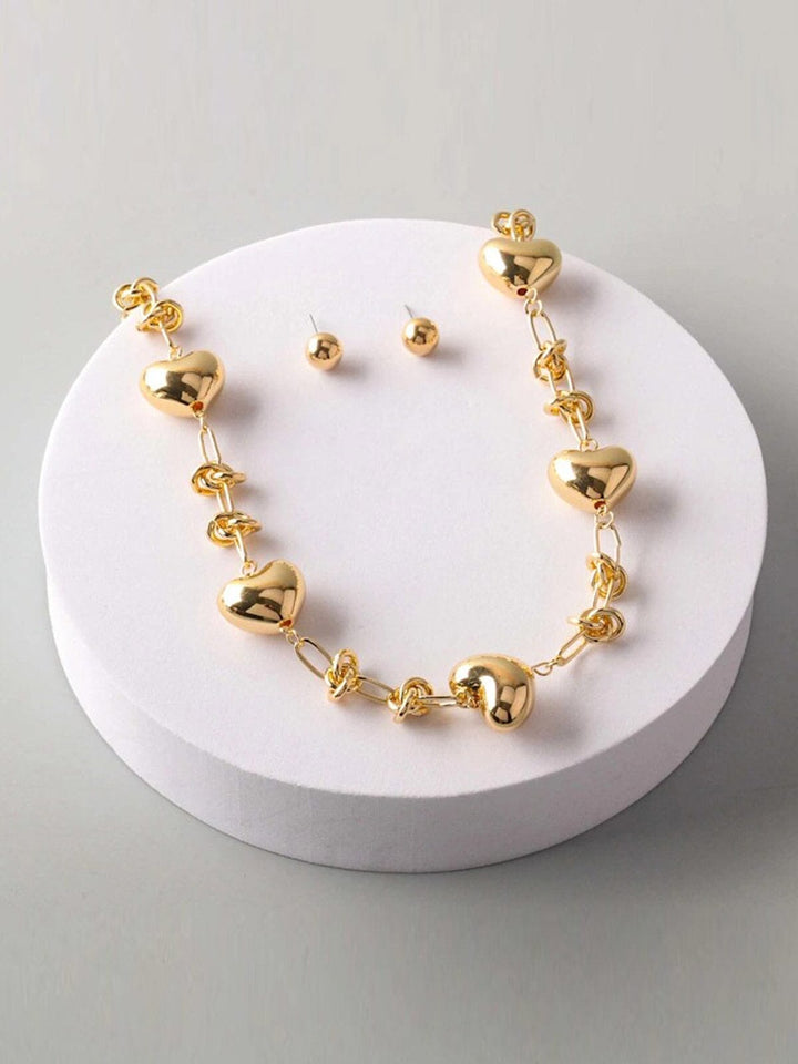FASHION STUDS EARRINGS & HEART PENDANT CHAIN NECKLACE SET