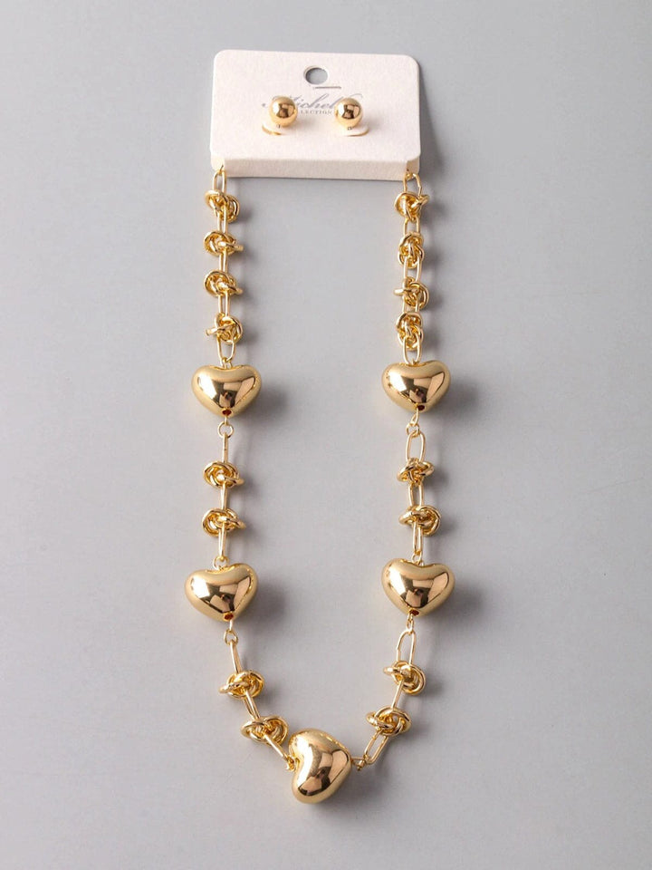 FASHION STUDS EARRINGS & HEART PENDANT CHAIN NECKLACE SET