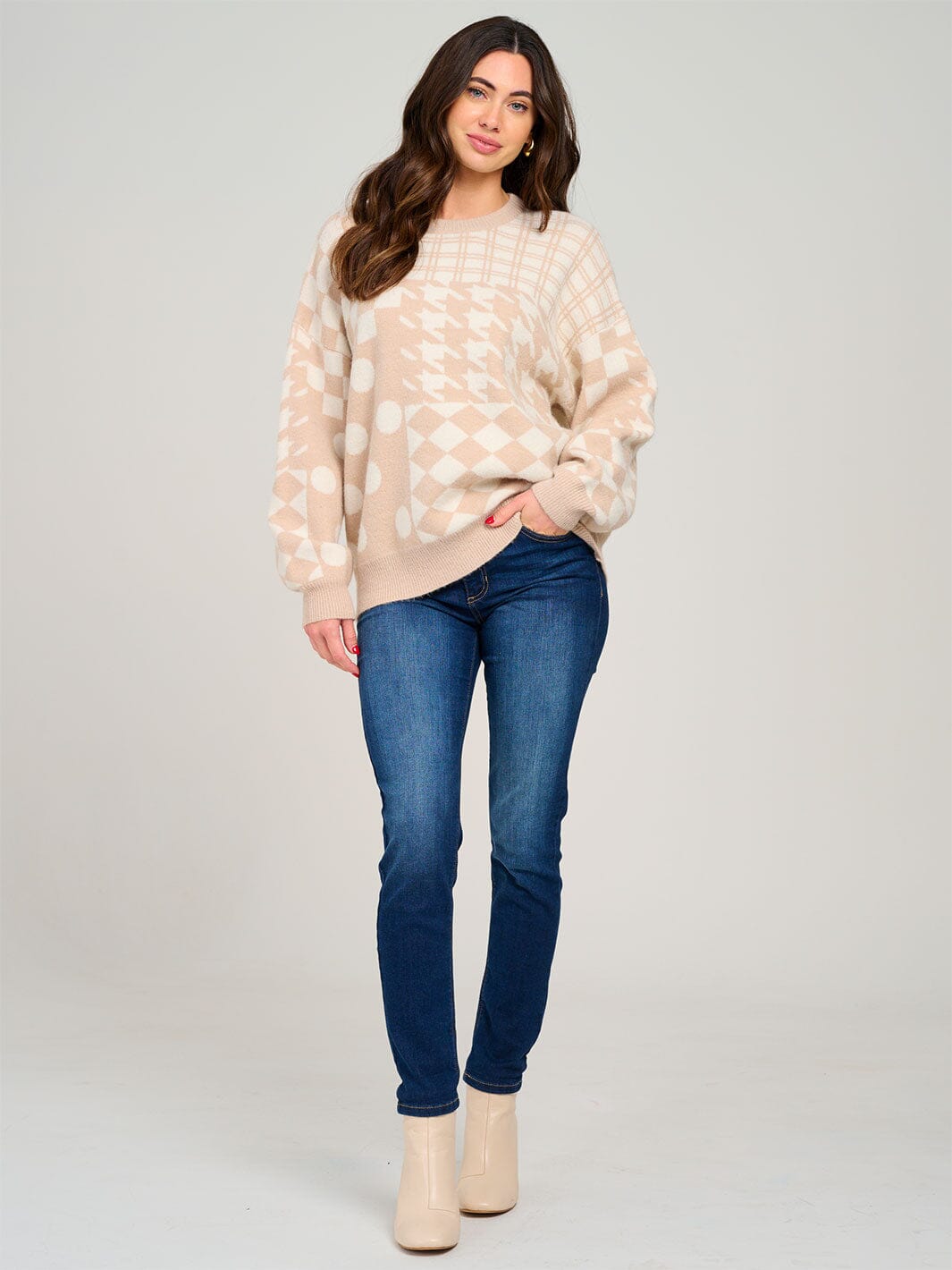 WOMEN'S LONG SLEEVE COLORBLOCK PULLOVER SWEATER