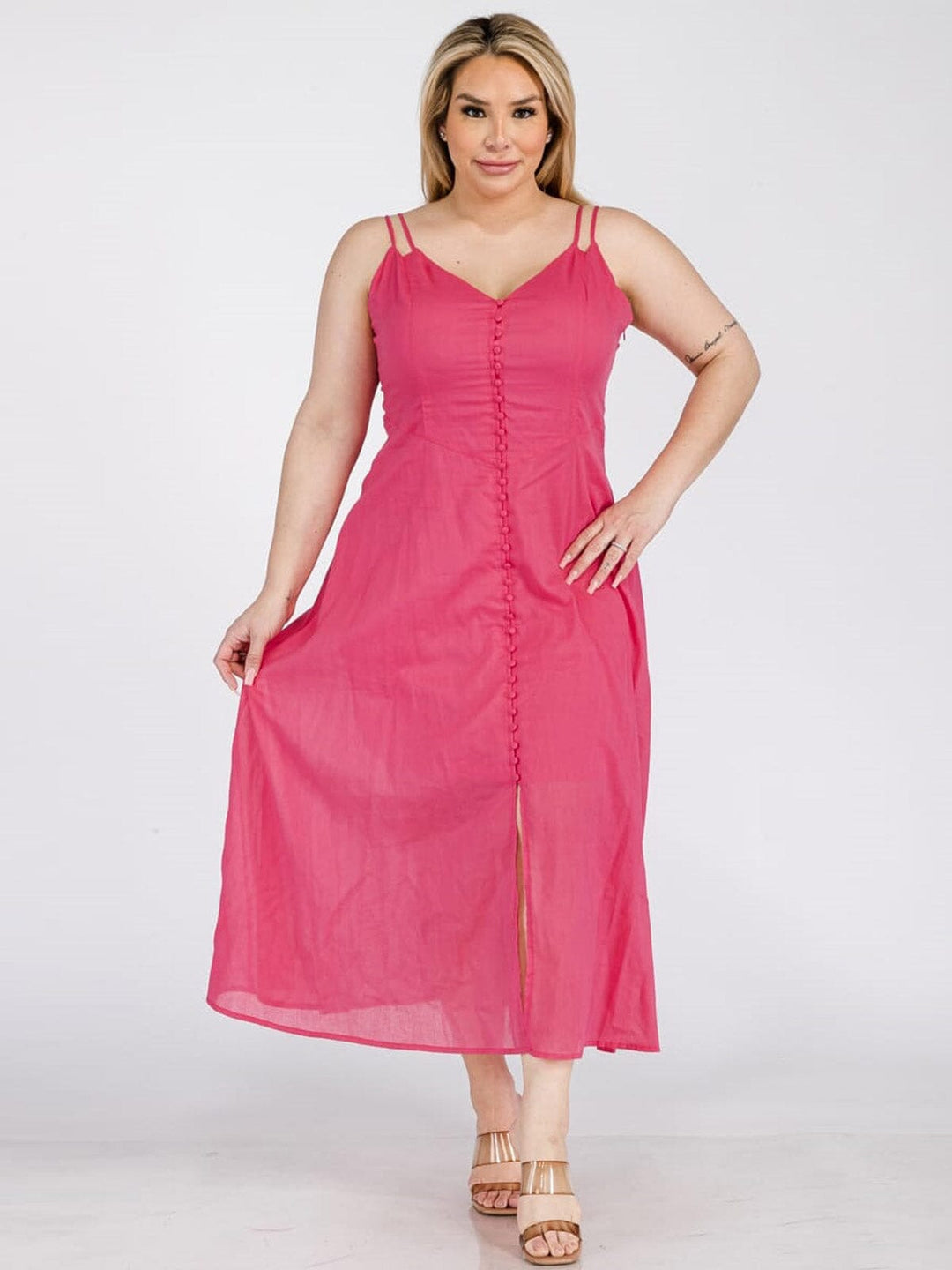 PLUS SIZE SLEEVELESS BUTTON UP MAXI DRESS