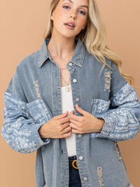 WOMEN'S LONG SLEEVE BUTTON CLOSURE FRONT POCKETS HIGH-LOW DENIM CONTRAST JACKET