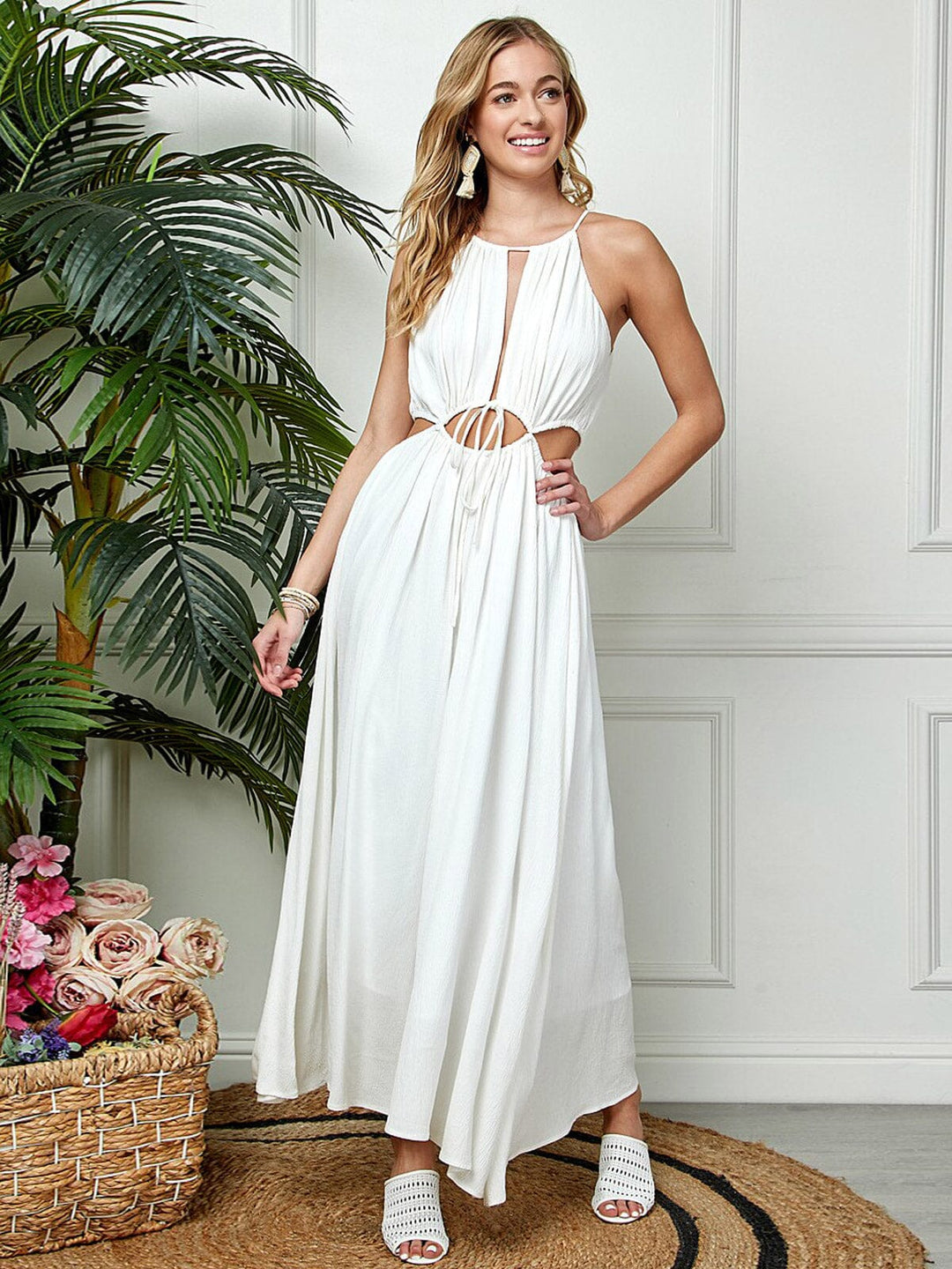 WOMEN'S SLEEVELESS V-NECK FRONT CUT OUT MAXI DRESS