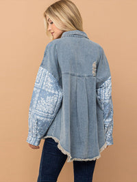 WOMEN'S LONG SLEEVE BUTTON CLOSURE FRONT POCKETS HIGH-LOW DENIM CONTRAST JACKET