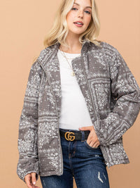 WOMEN'S LONG SLEEVE ZIPPER CLOSURE FRONT POCKETS BANDANA PRINT JACKET
