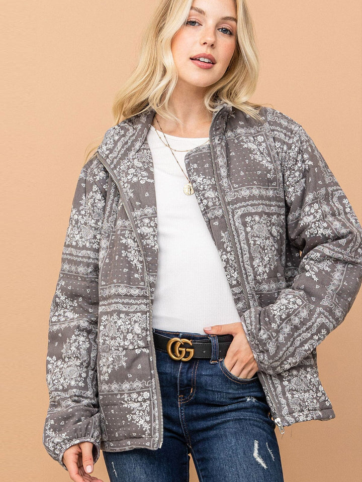 WOMEN'S LONG SLEEVE ZIPPER CLOSURE FRONT POCKETS BANDANA PRINT JACKET