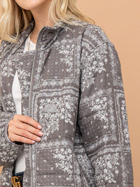WOMEN'S LONG SLEEVE ZIPPER CLOSURE FRONT POCKETS BANDANA PRINT JACKET