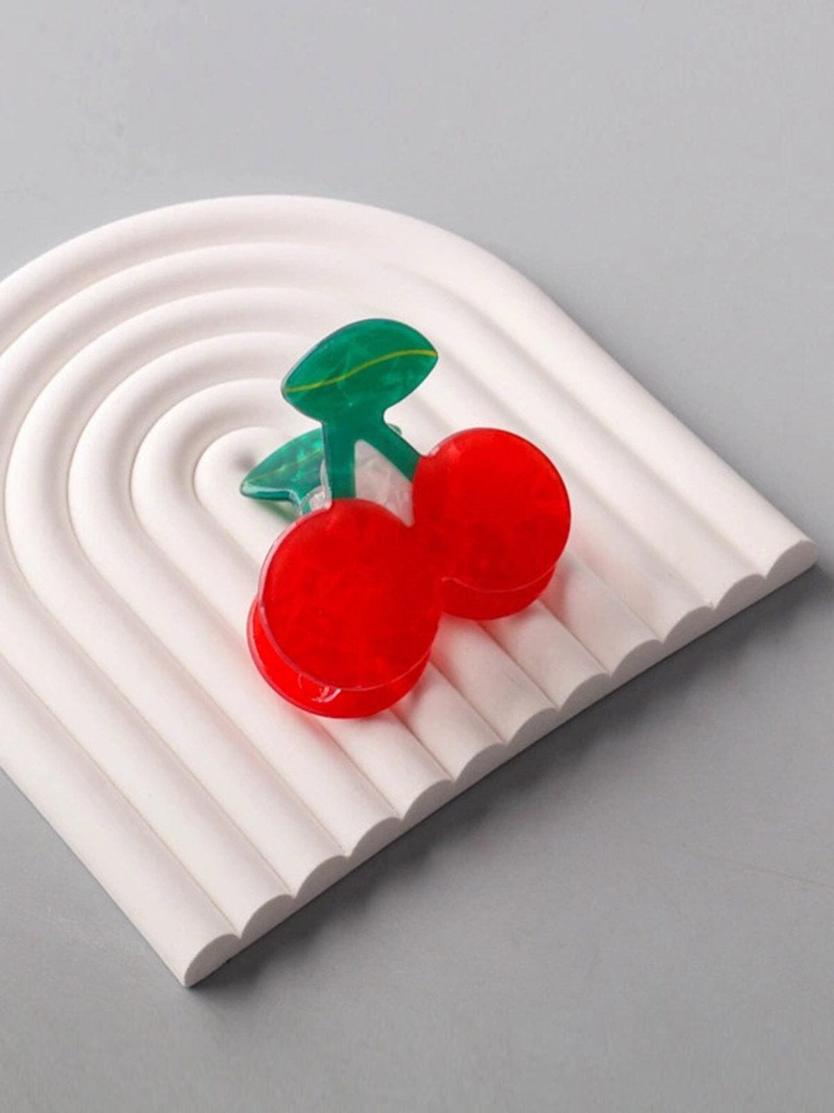 FASHION CHERRY HAIR CLAW CLIPS