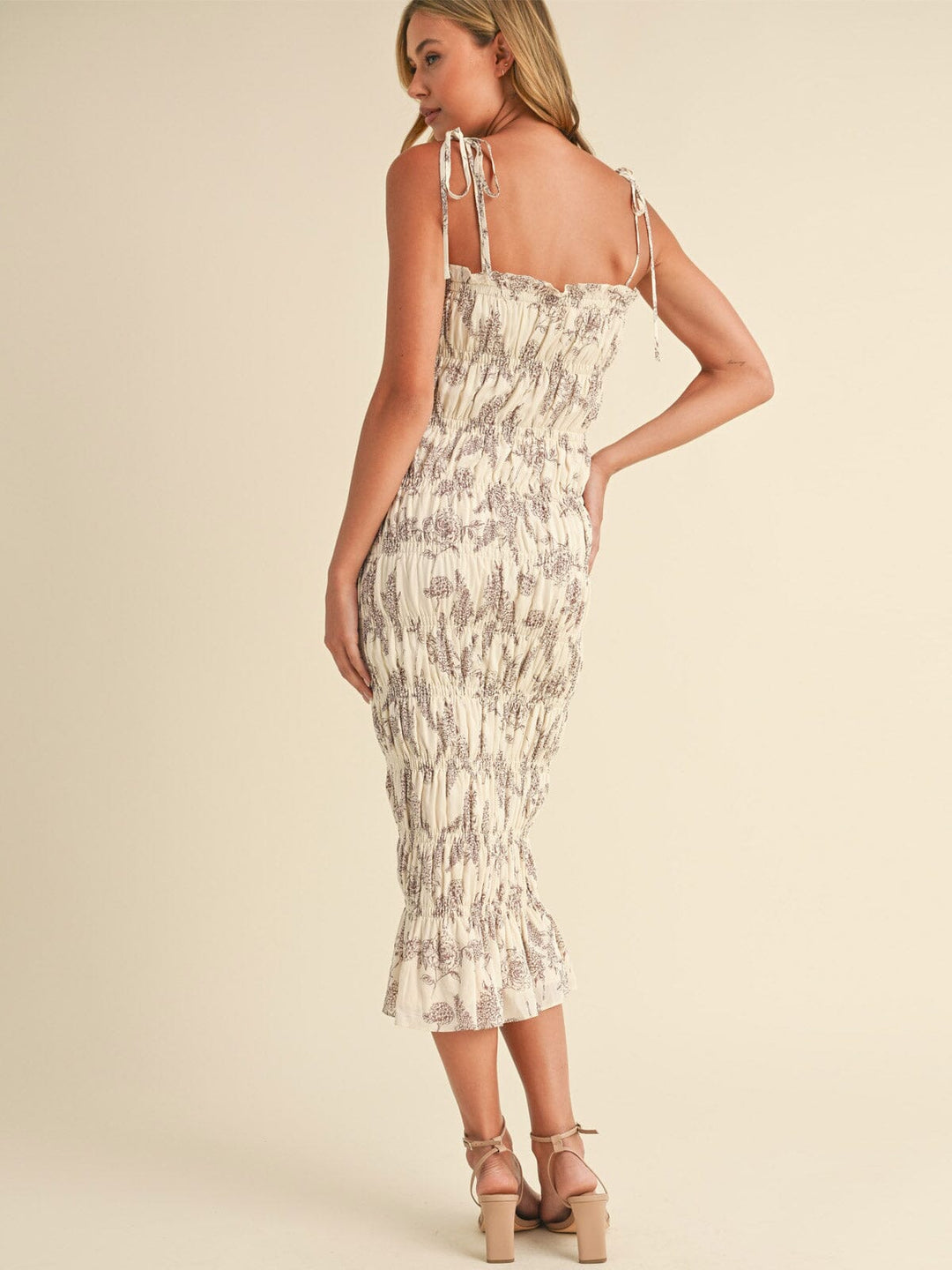 WOMEN'S SLEEVELESS ADJUSTABLE STRAPS RUCHED FLORAL MAXI DRESS