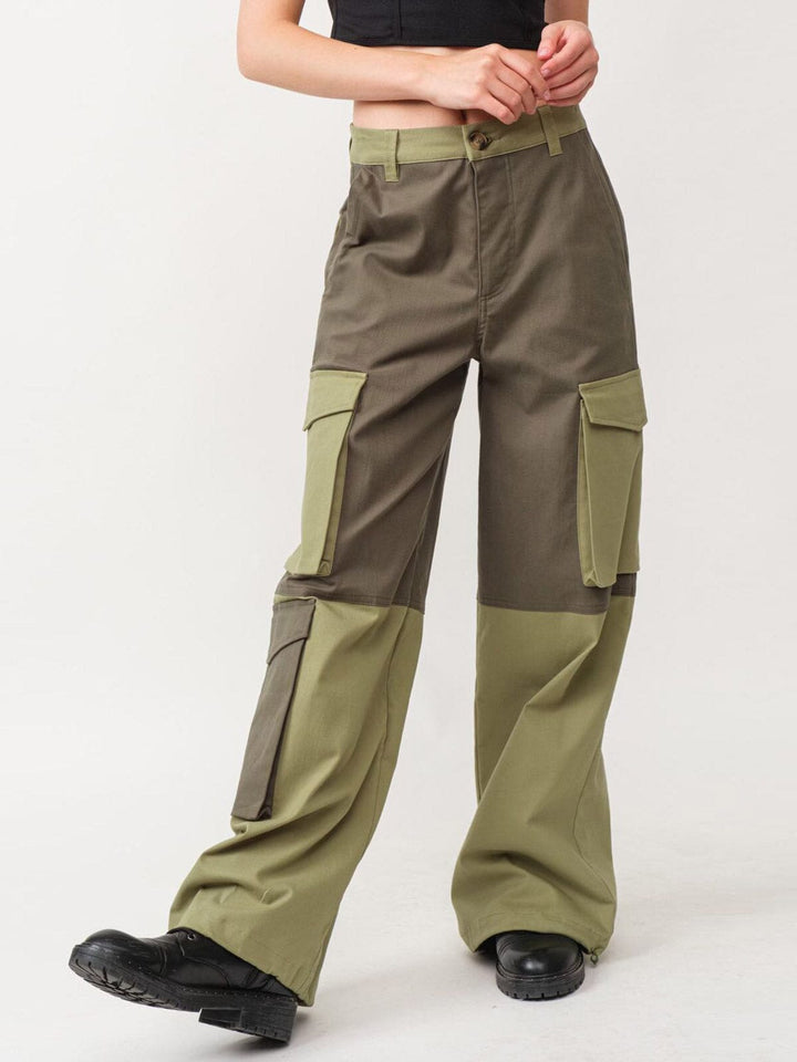 WOMEN'S BUTTON CLOSURE CARGO COLORBLOCK DENIM PANTS