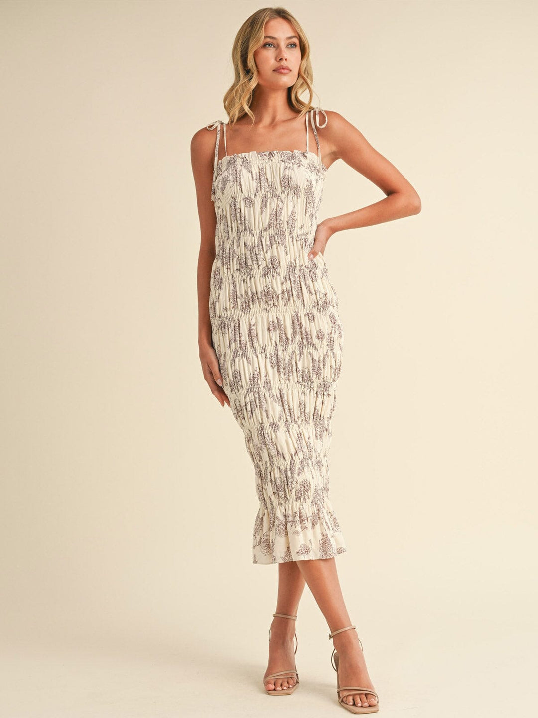 WOMEN'S SLEEVELESS ADJUSTABLE STRAPS RUCHED FLORAL MAXI DRESS