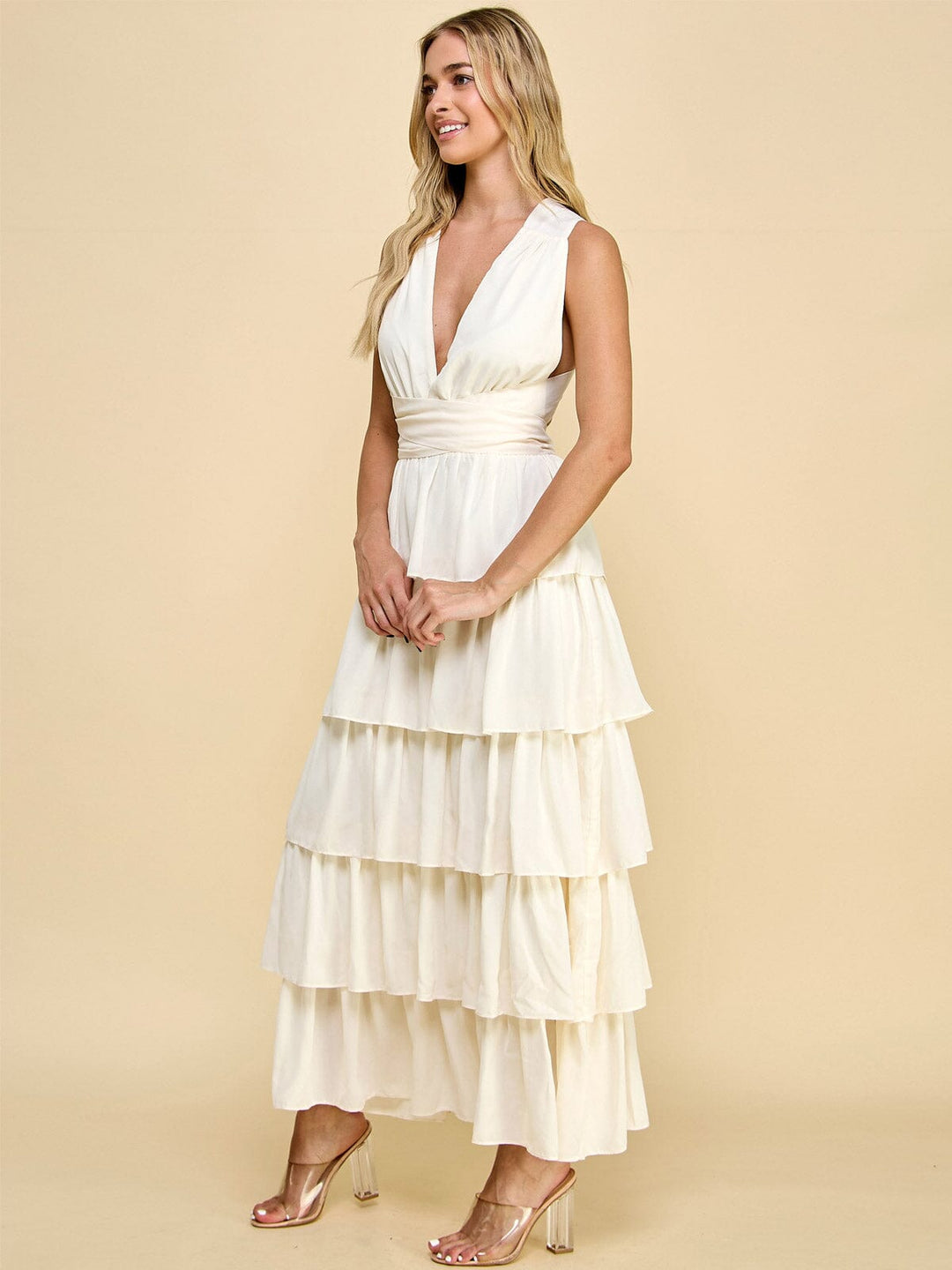 WOMEN'S SLEEVELESS V-NECK OPEN BACK RUFFLE TIERED MAXI DRESS