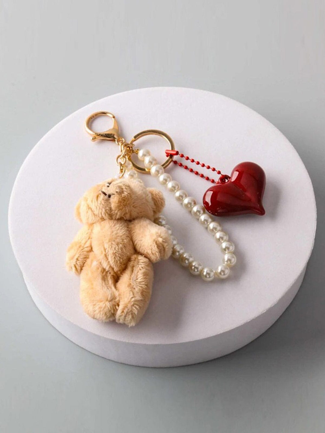 FASHION TEDDY BEAR HEART AND PEARL PENDANT KEYCHAIN