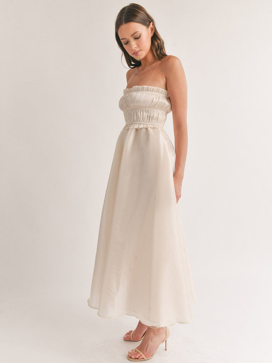 WOMEN'S SLEEVELESS SMOCK FIT & FLARE MAXI DRESS