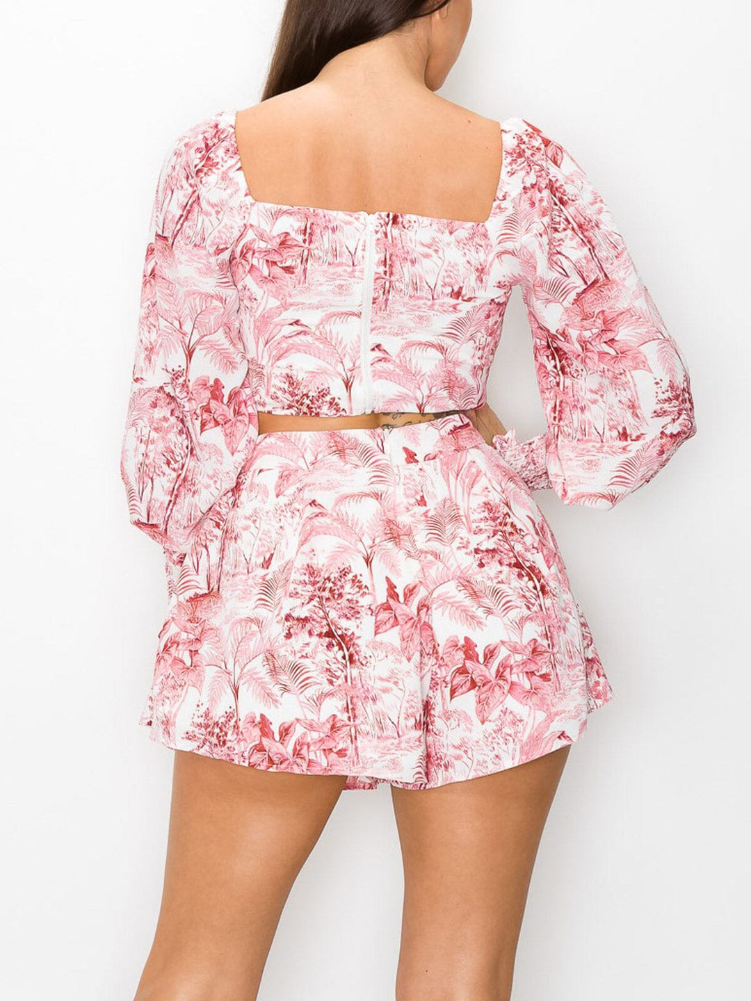 Copy of WOMEN'S LONG SLEEVE CROP TOP & RUFFLE SHORTS FLORAL SET
