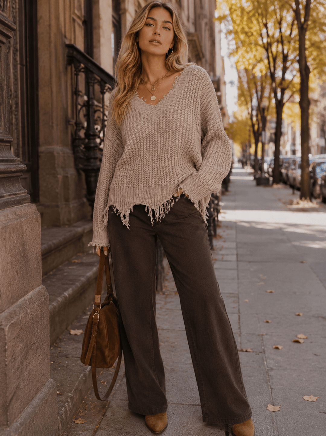 WOMEN'S LONG SLEEVE V-NECK DISTRESS PULLOVER KNIT SWEATERS