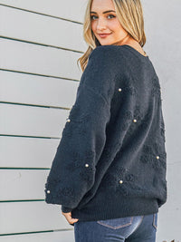 WOMEN'S LONG SLEEVE FLOWER PEARL PULLOVER SWEATER
