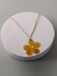 FASHION ASSORTED COLORS FLOWER PENDANT NECKLACE