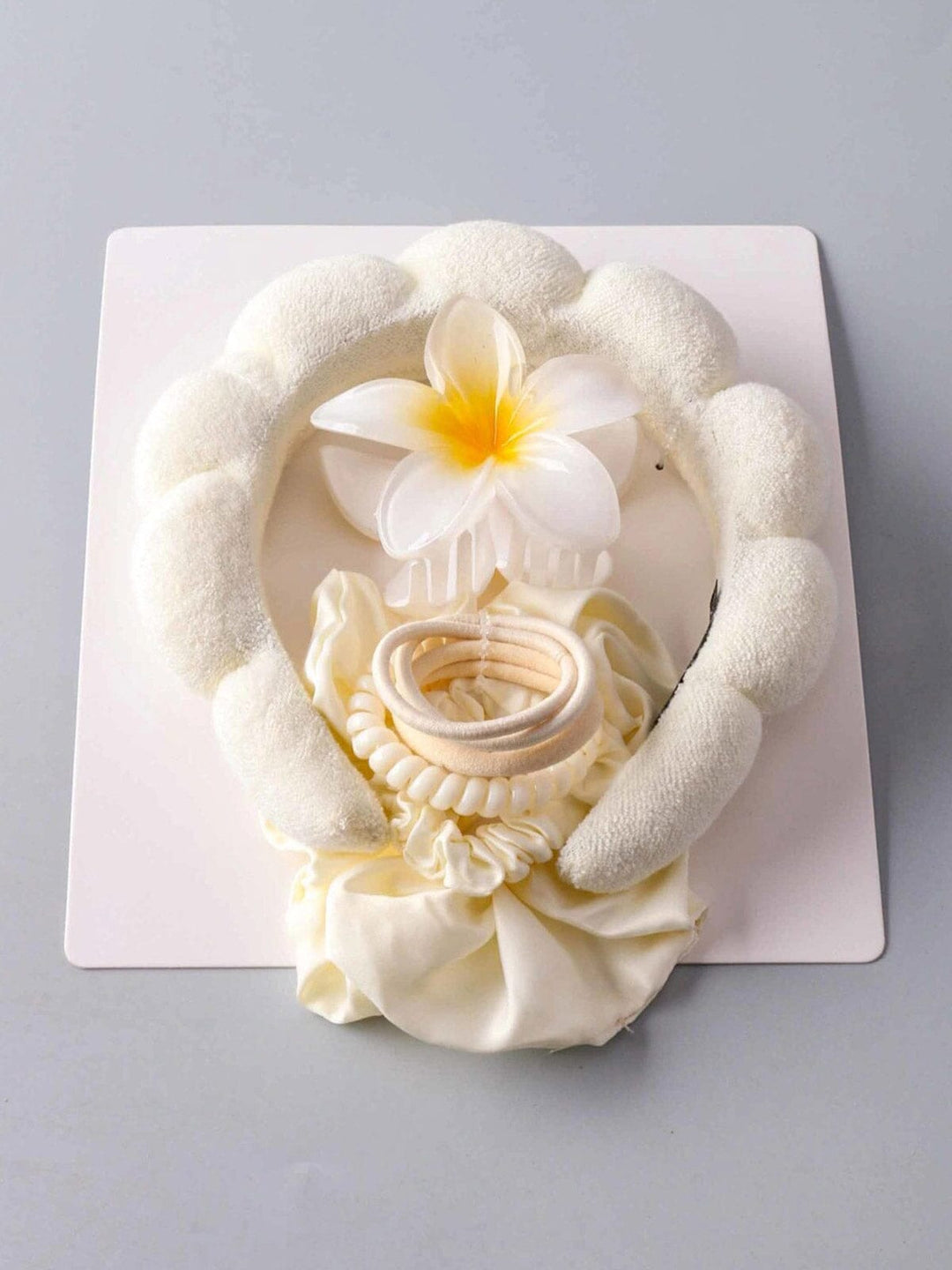 FASHION FLORAL HEADBAND & HAIR CLIP SCRUNCHIE MULTI PIECES SET