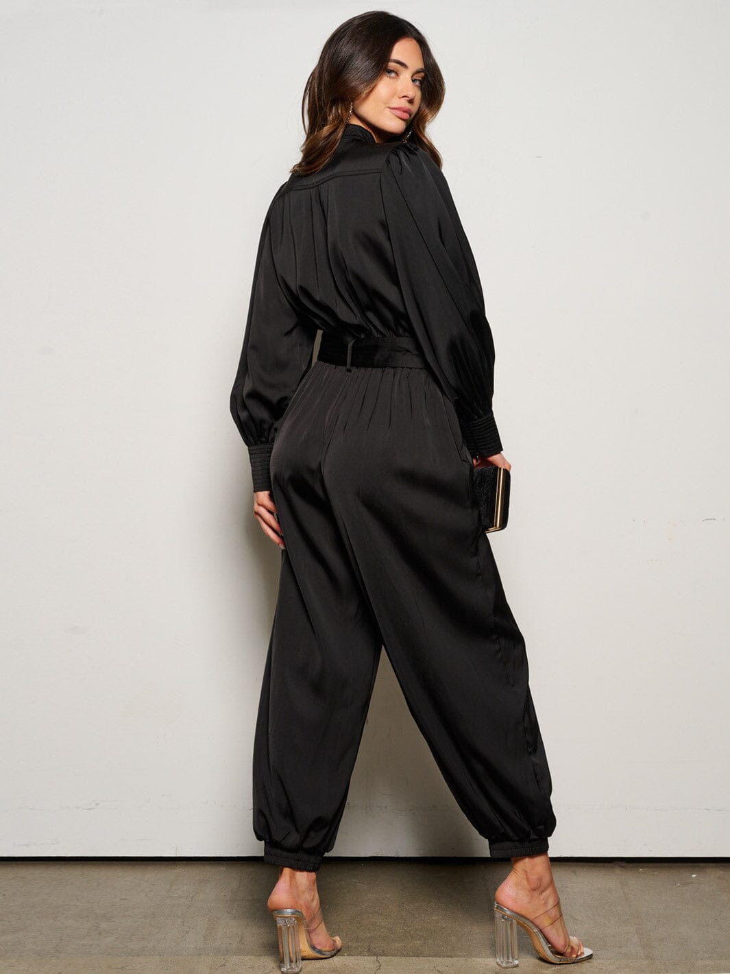 WOMEN'S LONG SLEEVE BUTTON UP POCKETS BELTED JUMPSUIT