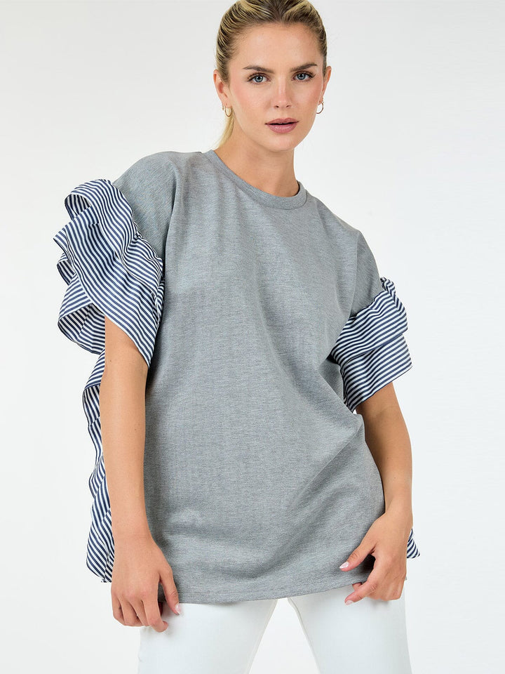 WOMEN'S SHORT SLEEVE RUFFLE TRIM DETAILED BLOUSE