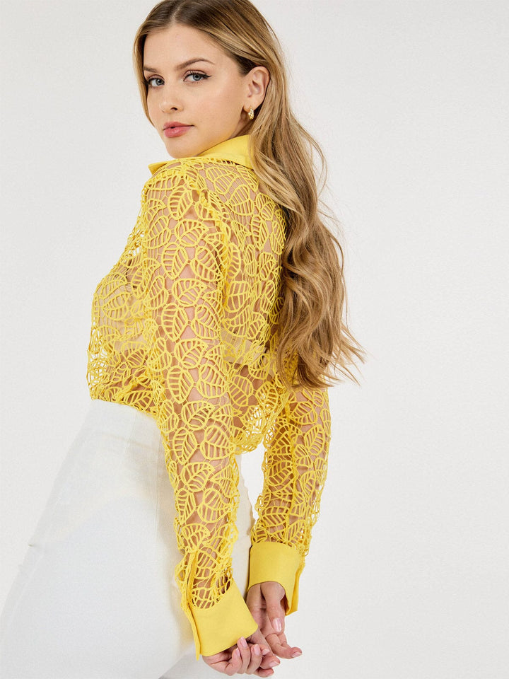 WOMEN'S LONG SLEEVE BUTTON UP DETAILED CROCHET BLOUSE